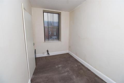 2 bedroom flat to rent, 10 Balmoral Terrace, Fleetwood