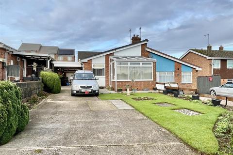 2 bedroom bungalow for sale, The Crescent, Mitcheldean GL17