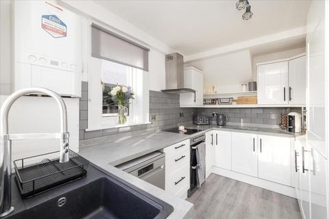37 Drum Brae Drive, Edinburgh, EH4 7BY