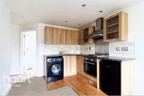 1 bedroom flat to rent, Walsingham Close