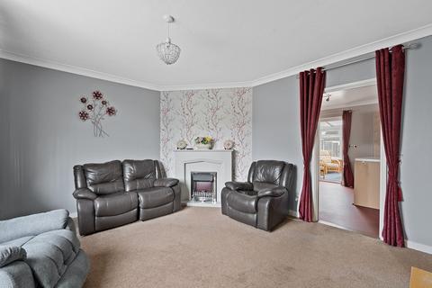 2 bedroom semi-detached house for sale, Pound Road, Bursledon, Southampton, Hampshire. SO31 8FF