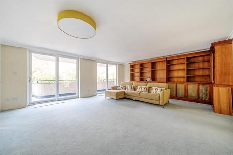 3 bedroom flat for sale, Park Avenue, Bedford, Bedford