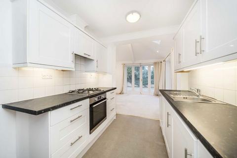 2 bedroom flat to rent, Wilcox Road, Teddington TW11