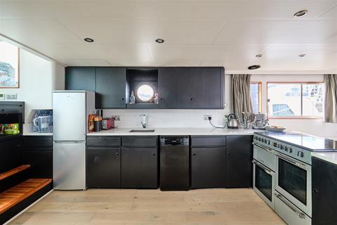 2 bedroom houseboat for sale, Imperial Wharf Marina, Fulham, SW6