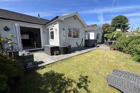 3 bedroom detached bungalow for sale, Brecon Road, Aberdare CF44