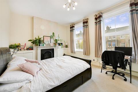 4 bedroom terraced house to rent, Queenstown Road, London, SW8