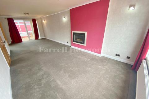 3 bedroom semi-detached house to rent, Polefield, Preston PR2