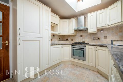 35 Castle Drive, Adlington, Chorley, PR7 4EA