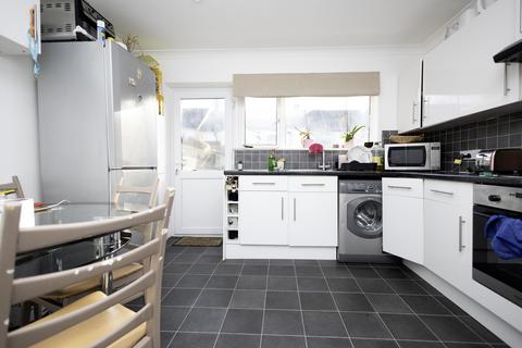 2 bedroom end of terrace house for sale, Spring Road, Bournemouth,