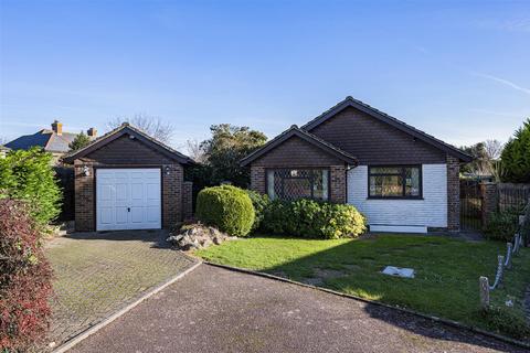 4 bedroom detached bungalow for sale, Oval Close, Peacehaven