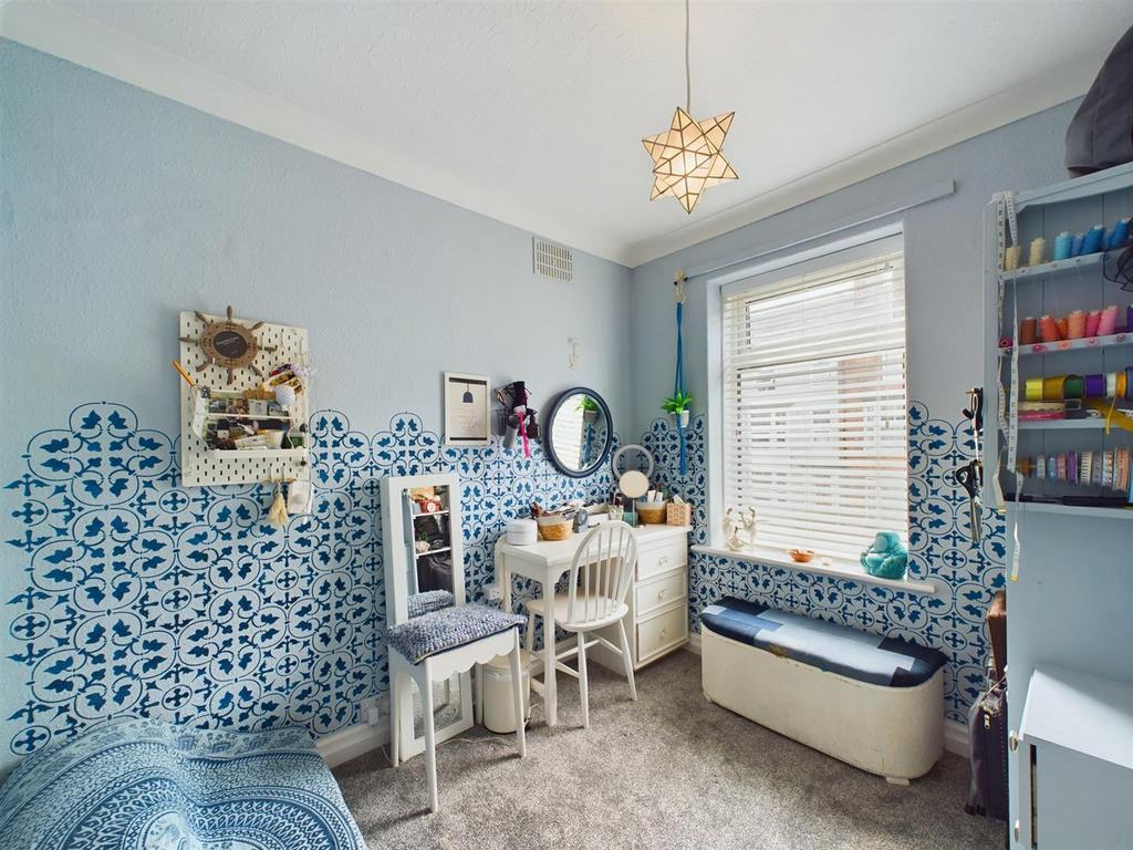 Bedroom: