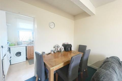 2 bedroom apartment for sale, St. Albans Terrace, Cheetwood, Manchester, M8