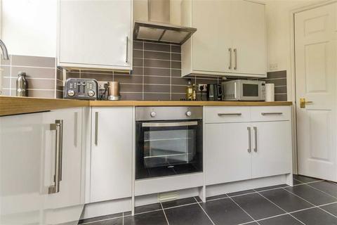 1 bedroom flat to rent, Kew Road, Richmond TW9