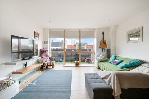 2 bedroom apartment for sale, violet Road, london