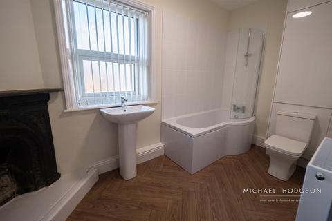 2 bedroom flat to rent, Woodside, Ashbrooke, Sunderland