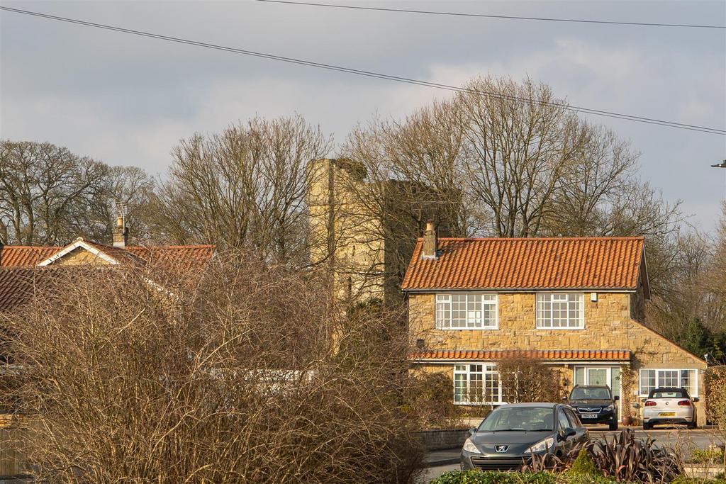 Rosamund Avenue 29 Castle View.jpg