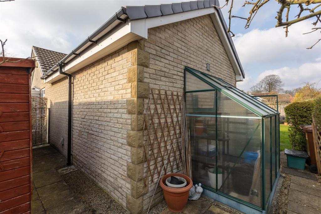 Rosamund Avenue 29 External-7.jpg