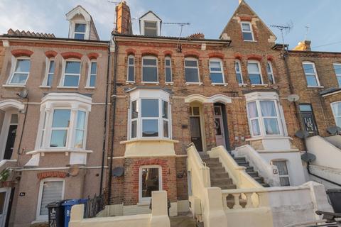 3 bedroom flat for sale, 6 Codrington Road, Ramsgate, CT11