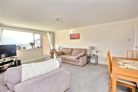 2 bedroom flat for sale, Upperton Road, Eastbourne