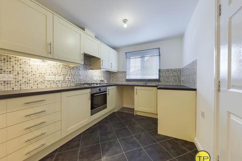 4 bedroom terraced house to rent, Violet Way, Peterborough PE7