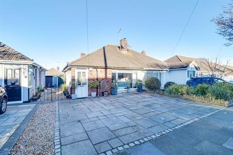 2 bedroom semi-detached bungalow for sale, Briarwood Drive, Leigh-On-Sea SS9