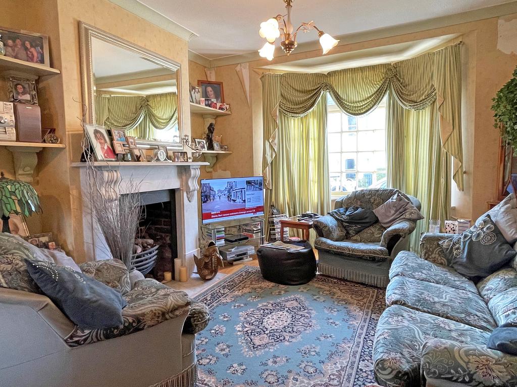 House in Brighton - View 3