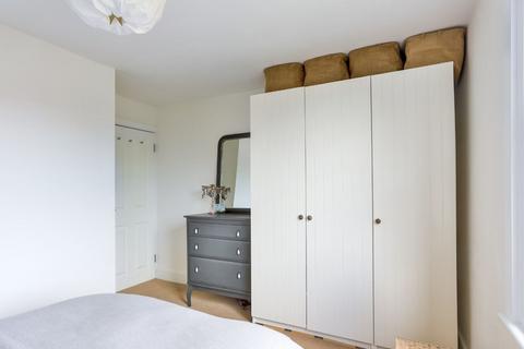 1 bedroom flat to rent, Evering Road, London, N16