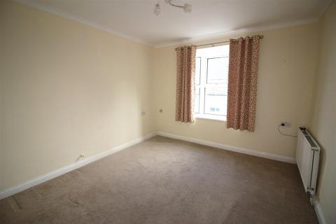 1 bedroom apartment for sale, Cedar Court, Saltash