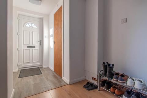 3 bedroom semi-detached house for sale, Fowler Close, Earley
