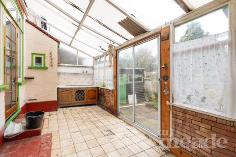 3 bedroom terraced house for sale, Queenswood Avenue, E17