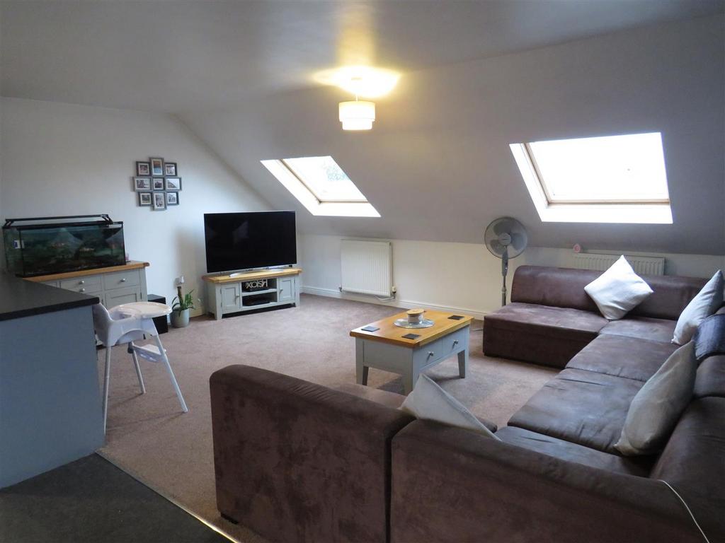 Living/kitchen/diner