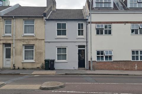 5 bedroom terraced house to rent, Hollingdean Road, Brighton