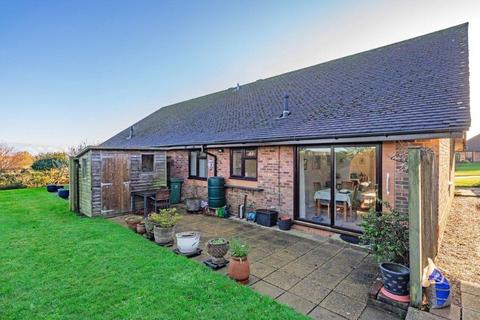 2 bedroom bungalow for sale, Cross Lane Gardens, Ticehurst, East Sussex, TN5