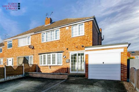 3 bedroom semi-detached house for sale, Elm Tree Close, North Anston, Sheffield