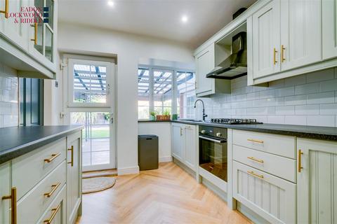 6 Elm Tree Close, North Anston, Sheffield, S25 4FG