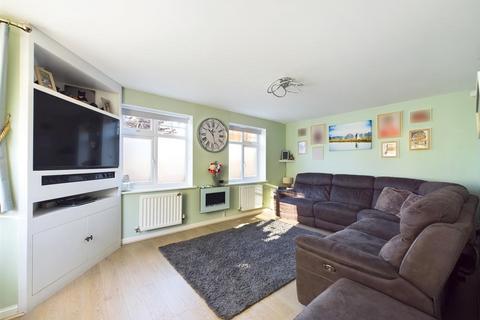 3 bedroom semi-detached house for sale, Cottonwood Grove, Brockworth, Gloucester