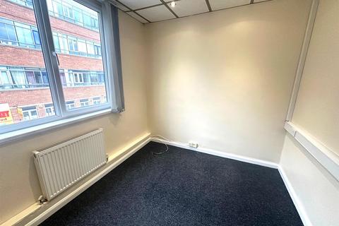 Office to rent, Regent One Bus Ctr, Regent St, Leeds