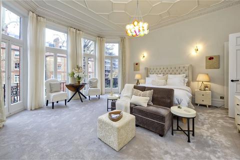 1 bedroom apartment for sale, Egerton Gardens, Knightsbridge, London, SW3