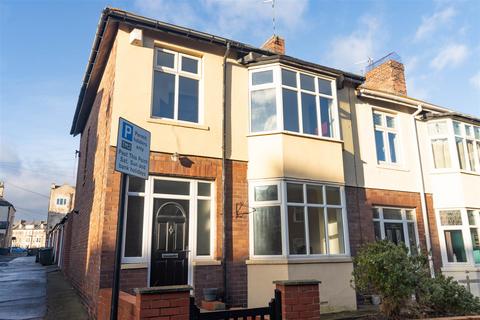 3 bedroom terraced house to rent, Hotspur Street, Tynemouth, North Shields