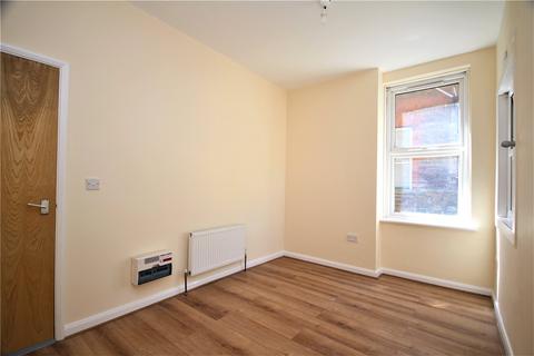 1 bedroom flat to rent, Cowper Road, Worthing, West Sussex, BN11