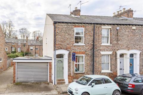 2 bedroom house for sale, Kyme Street, York