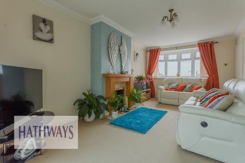 15 Ashgrove Close, Sebastopol, Pontypool, NP4 5DA