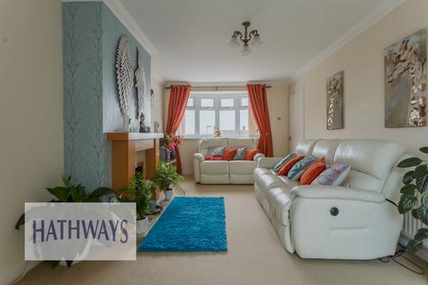 15 Ashgrove Close, Sebastopol, Pontypool, NP4 5DA