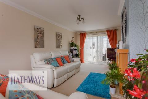 15 Ashgrove Close, Sebastopol, Pontypool, NP4 5DA