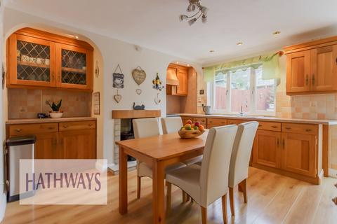 15 Ashgrove Close, Sebastopol, Pontypool, NP4 5DA