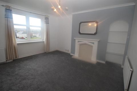 2 bedroom flat to rent, Pine Street, Greenock