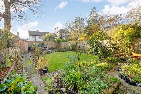 2 bedroom apartment for sale, Gatestone Road, Upper Norwood, SE19