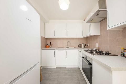 1 bedroom flat for sale, Regina Road, London N4