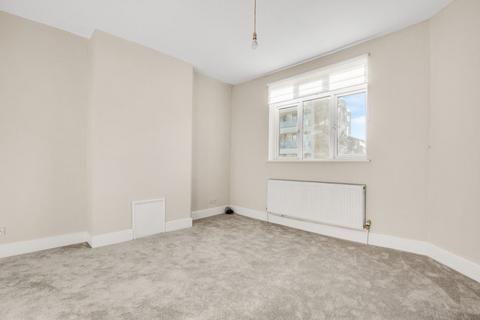 2 bedroom maisonette to rent, Glenthorne Road, London W6