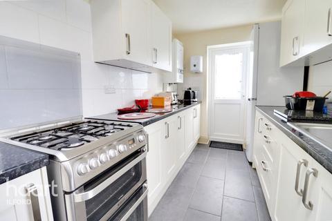 1 bedroom in a house share to rent, 260 Mortlake Road, Ilford